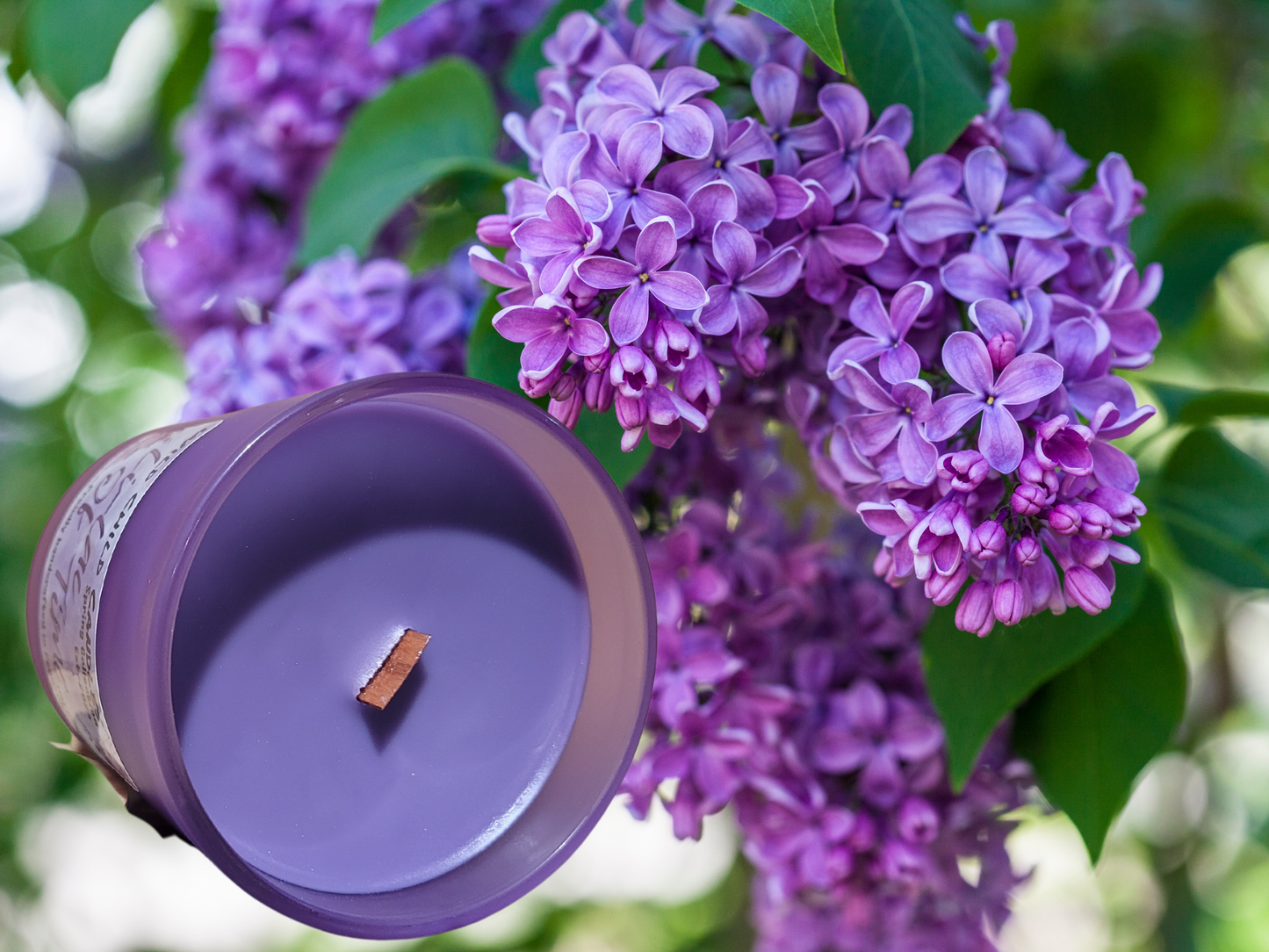 Li-Lac Of Time 11oz Candle